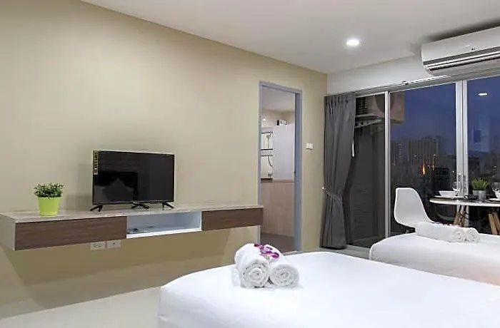 Q Space Hotel