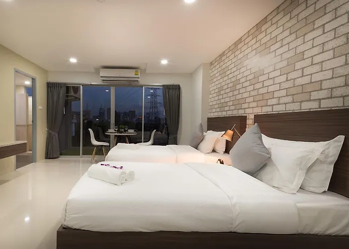 Hotel Q Space 2*